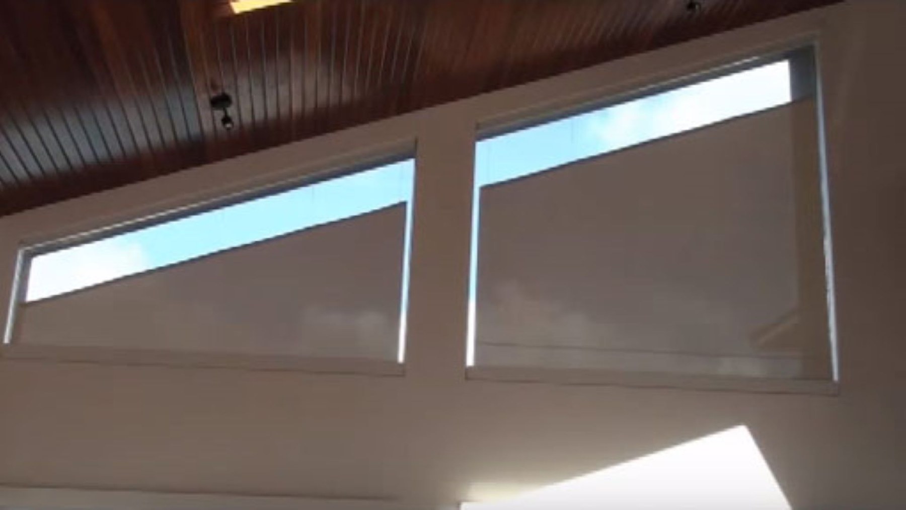 Roller Shades for Angled Windows: What Can Be Customized?