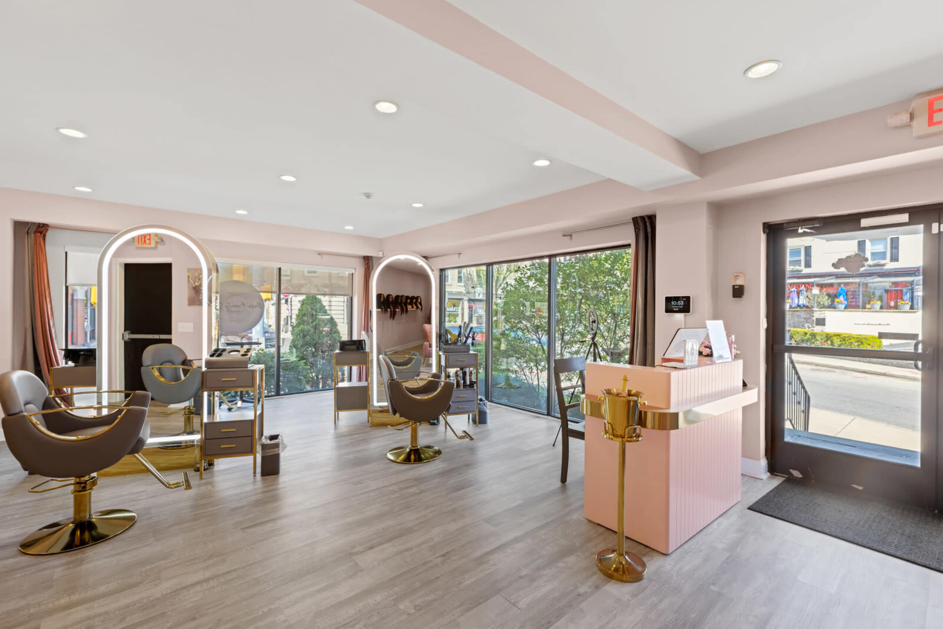 Best Roller Shades for Hair Salons and Barbershops: Natural Light Without Mirror Glare