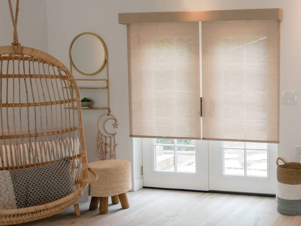 Best Roller Shades for Scandinavian and Hygge Style Homes: Pale Palettes and Warm Textures