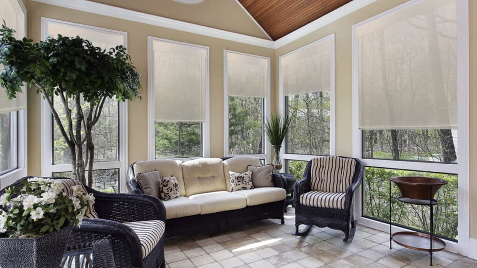 Best Roller Shades for Sunrooms and Four-Season Porches: UV, Heat, and Views