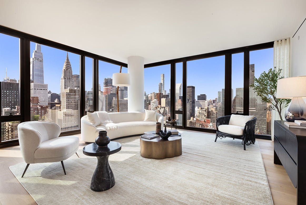 Window Shades in a Condo or HOA: Approval, Uniformity, and Liner Rules