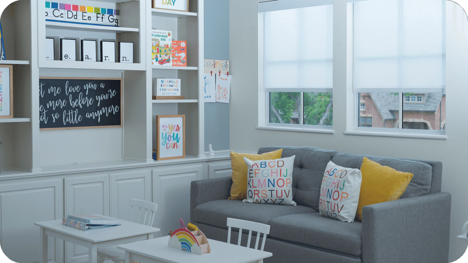 Roller Shades for Craft Rooms and Studios: True Color and Glare-Free Light