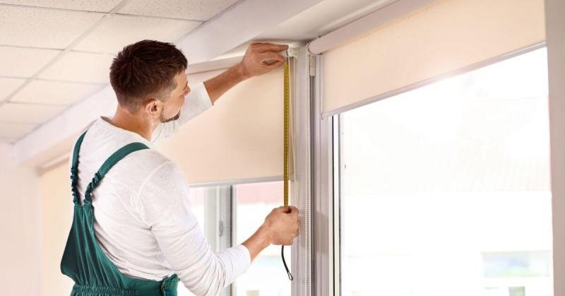 Roller Shade Installation Cost: DIY vs Professional in 2026