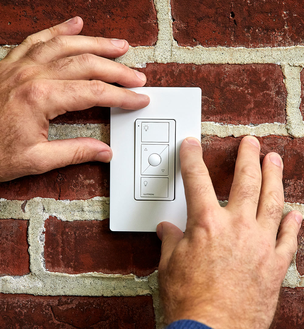 Roller Shades with Lutron Caseta: Wireless Smart Home Integration