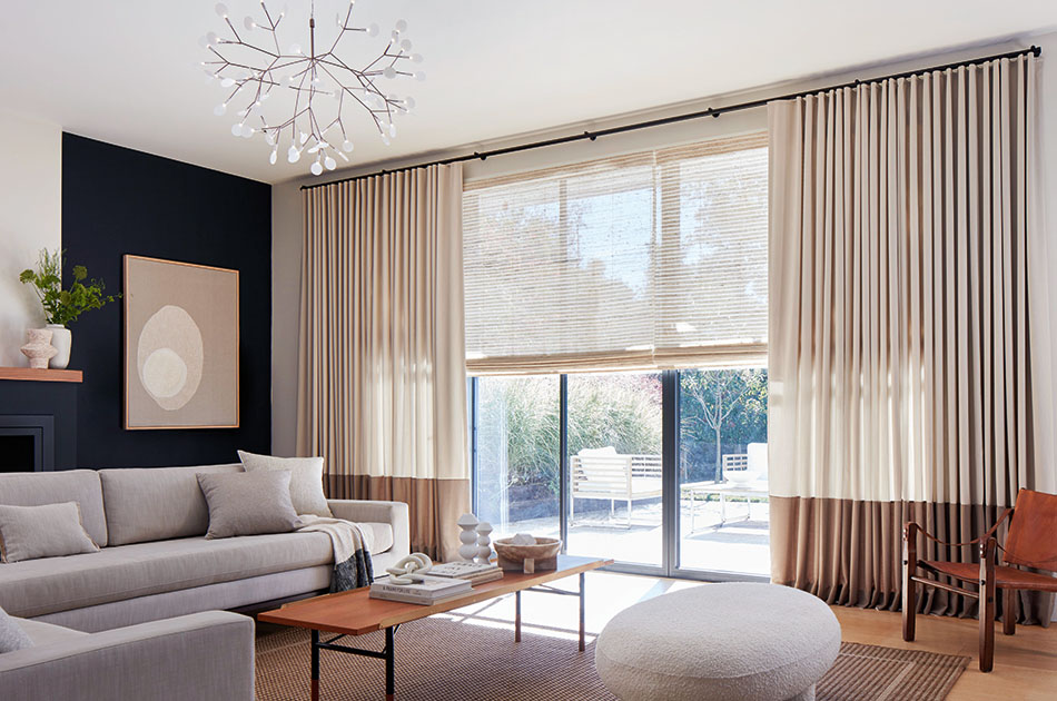 Transitional Roller Shades: A Bridge Between Traditional and Modern Windows